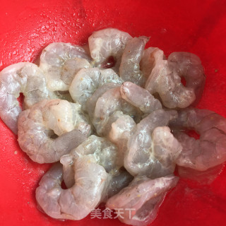 宫爆虾仁步骤1