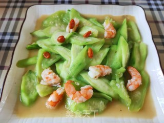 虾仁烩丝瓜步骤11