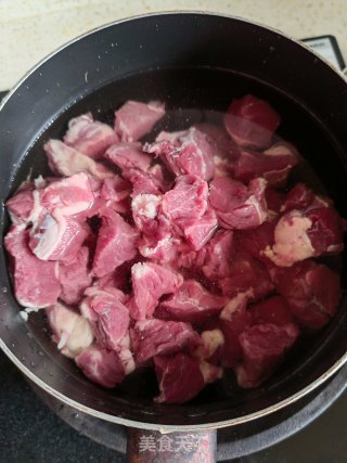 香菜牛肉步骤1