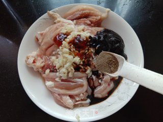 蒜香叉烧鸡腿排步骤9