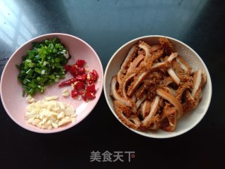 小炒卤牛肚步骤1
