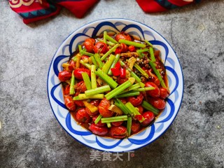 小米椒芹菜炒虾尾步骤17