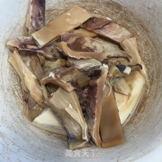 墨鱼干红烧肉步骤3