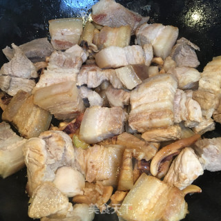墨鱼干红烧肉步骤7