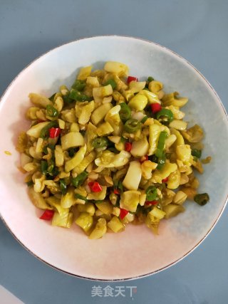 炒瓜皮（咸菜  下饭菜）步骤7