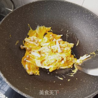 白玉菇滑蛋步骤11