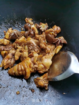 蕨菜干炖鸡肉步骤5