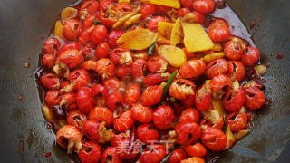 夜宵C位麻辣小龙虾步骤11