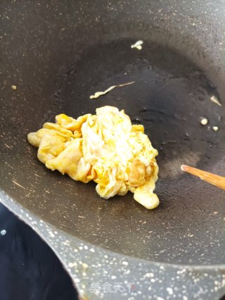 乌鸡蛋炒红薯叶步骤10