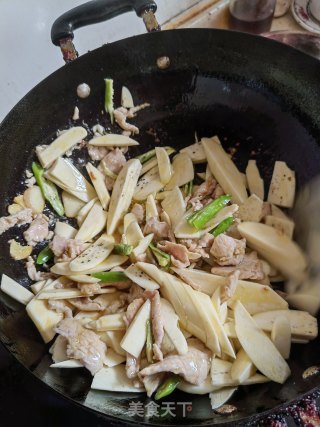 笋子肉片步骤3
