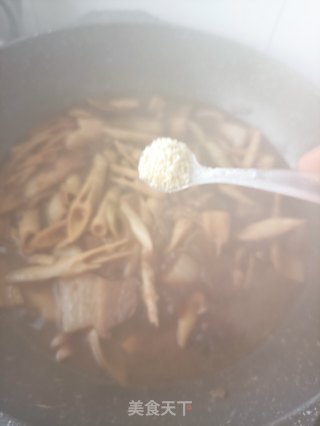 腌竹笋烧肉步骤23