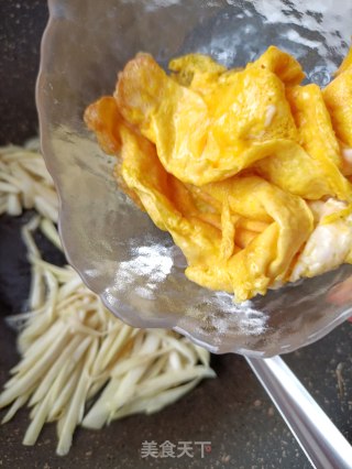 茭白炒乌鸡蛋步骤9