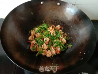蒜辣虾步骤12