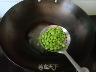 毛豆炒苦瓜步骤5