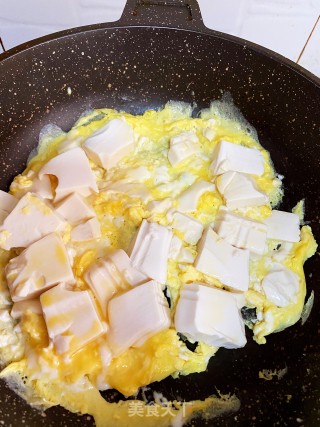 豆腐抱蛋步骤5