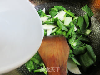 茭白炒菜芯步骤5