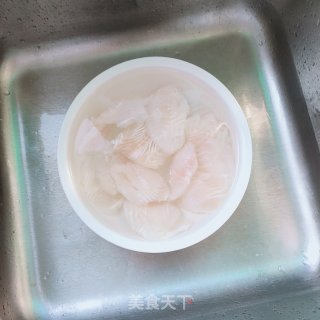 香煎鱼饼步骤1