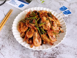麻辣干锅虾步骤9