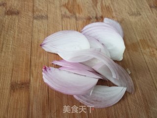 洋葱炒红肠步骤4