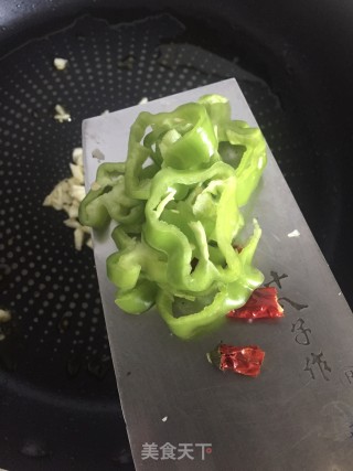 扁豆焖肉丸步骤3