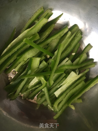 椒丝腐乳炒空心菜步骤3
