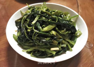 椒丝腐乳炒空心菜步骤7