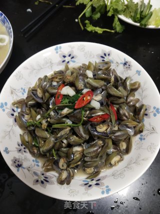 3分钟搞定一盘夏天潮汕必备金不换炒薄壳（海瓜子）步骤6