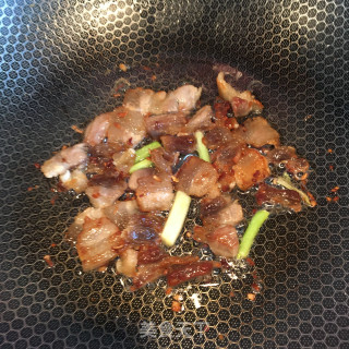 五花肉虾皮烧冬瓜步骤5