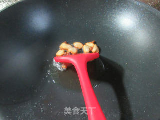 淡菜干炒猪肉步骤3