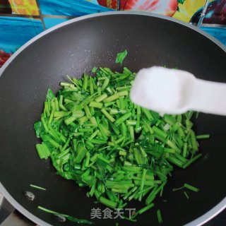 猪油炒空心菜步骤5