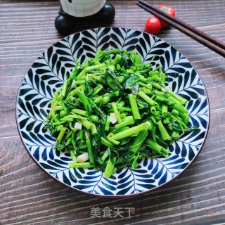 猪油炒空心菜步骤7