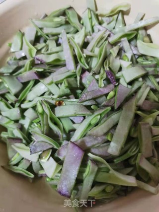 紫苏焖红扁豆步骤4