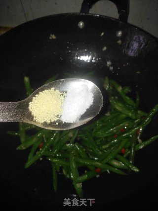 清炒四季豆步骤7
