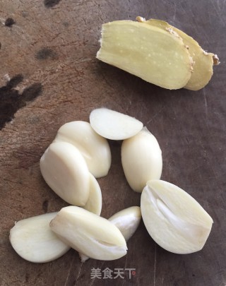 瘦肉炖山豆角干步骤6