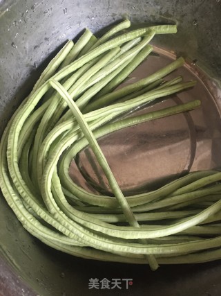 紫苏焖豆角步骤3