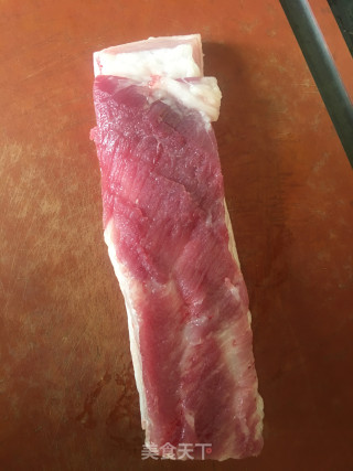 脆皮猪肉步骤1