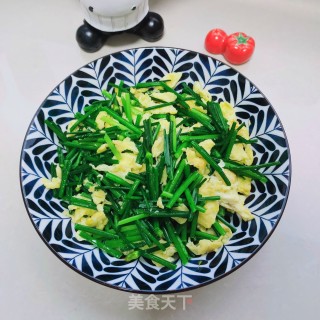 鸡蛋炒韭苔步骤7