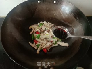 小炒双菇步骤5