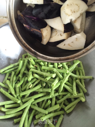 茄子焖豆角步骤7