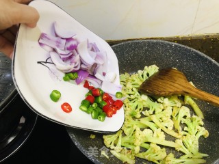 干锅花菜（家常版）步骤3