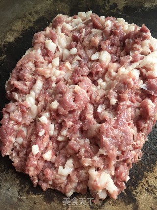 煎肉丸步骤1