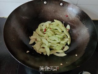 蚝油青瓜步骤5