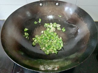 青椒碎炒空心菜步骤2