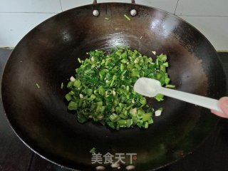青椒碎炒空心菜步骤6