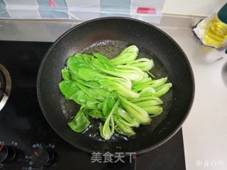 蚝油香菇青菜！经典家常宴客菜步骤3
