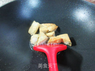 臭豆腐烧茭白步骤5