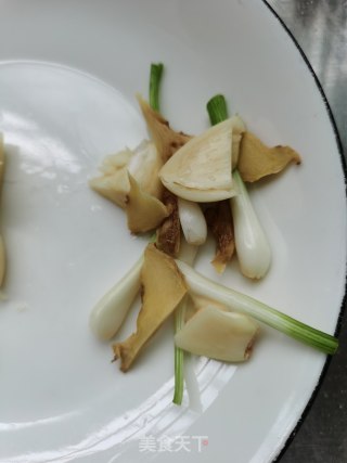 刀豆炒肉丝步骤2