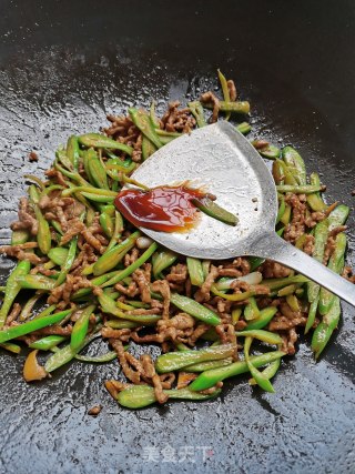 刀豆炒肉丝步骤8