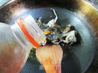 毛豆炒六月黄步骤6