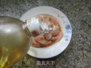 鸡胸肉炒丝瓜步骤8